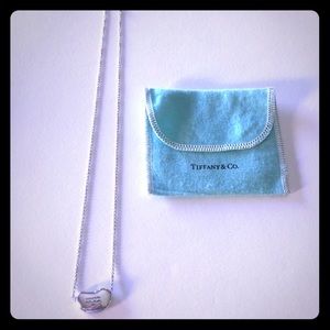 Tiffany & Company Elsa Peretti Bean necklace 18”